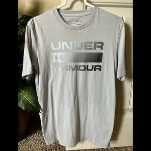 Under Armour Men’s Small Tshirt